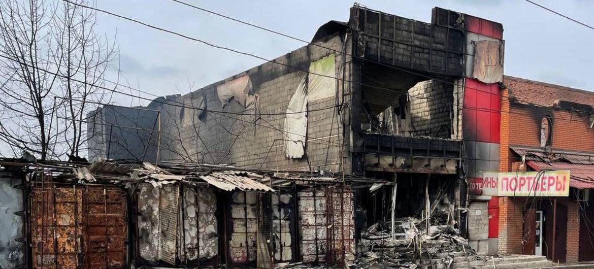 La situación humanitaria en Mariúpol es “devastadora”, afirma Bachelet