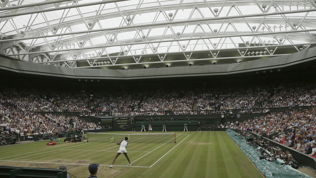 La WTA multa a los organizadores de Wimbledon por excluir a las tenistas rusas y bielorrusas